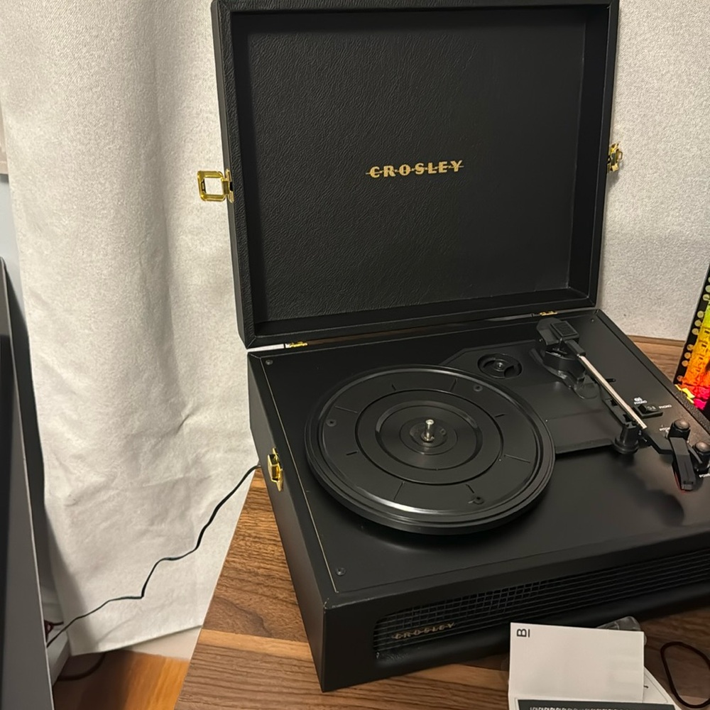 brand new crosley record player